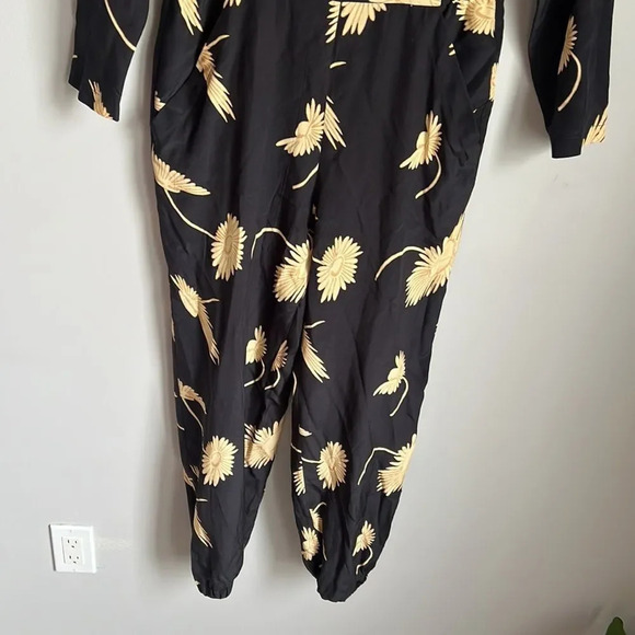 NEW tucker the kate silk romper - ivory and cassis in crepe de chine - Picture 5 of 15